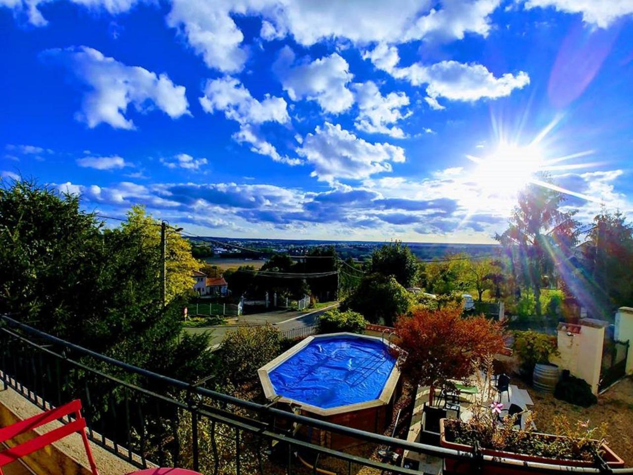 לינה וארוחת בוקר Beaumont  Manoir Le Cristal " Les Entrees Du Futuroscope A Petit Prix מראה חיצוני תמונה