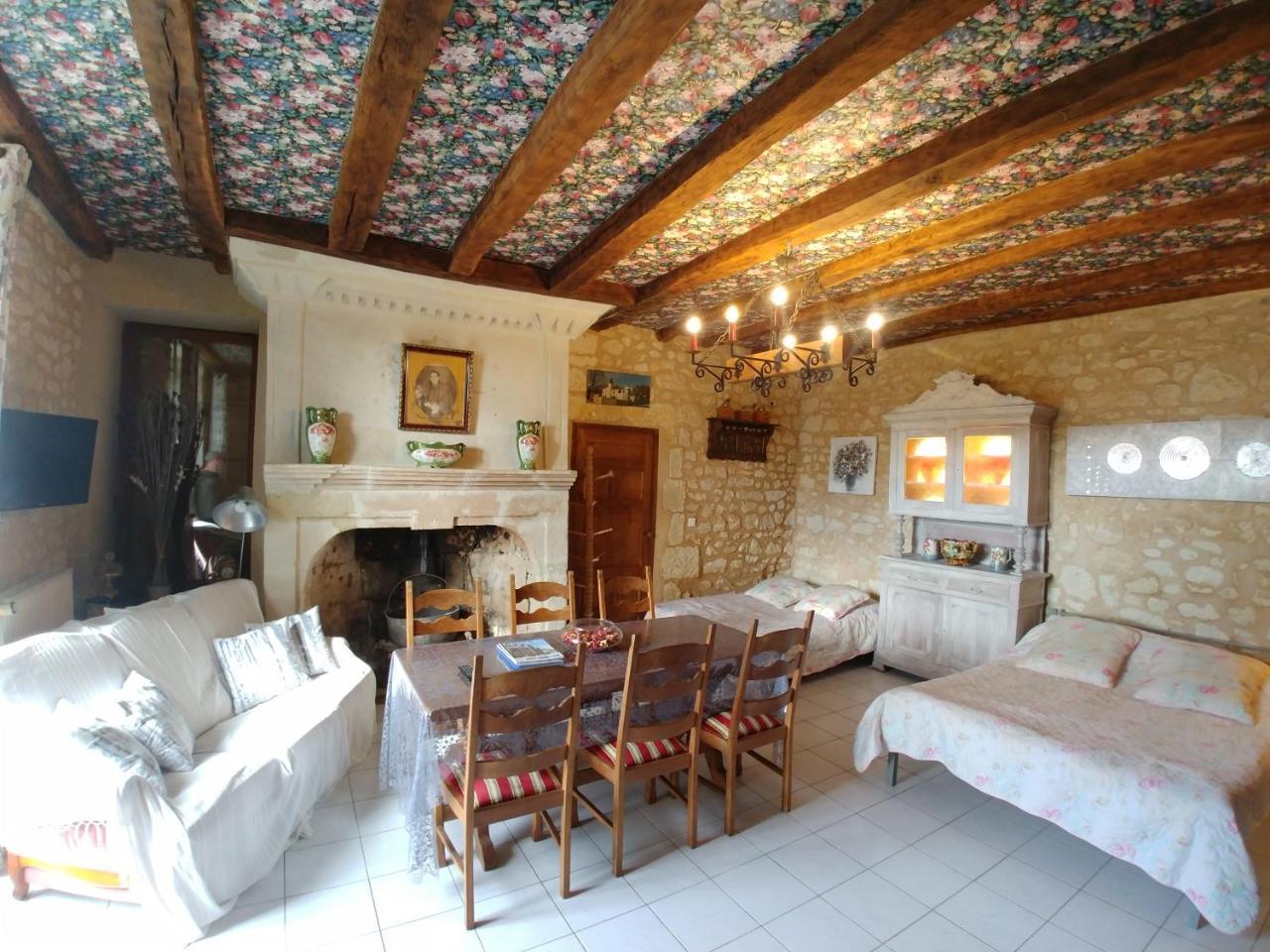 לינה וארוחת בוקר Beaumont  Manoir Le Cristal " Les Entrees Du Futuroscope A Petit Prix מראה חיצוני תמונה